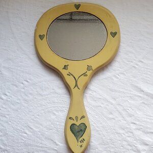 WOODEN HANDHELD MIRROR WITH HEARTS